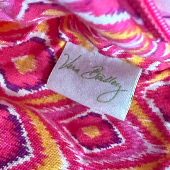 Vera Bradley Mandy Tote With Wallet in the Discontinued "Clementine" pattern. - Picture 8 of 16